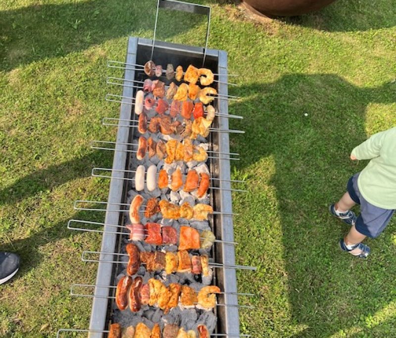 Spiessligrill | Fleisch am Spiess über dem Grill